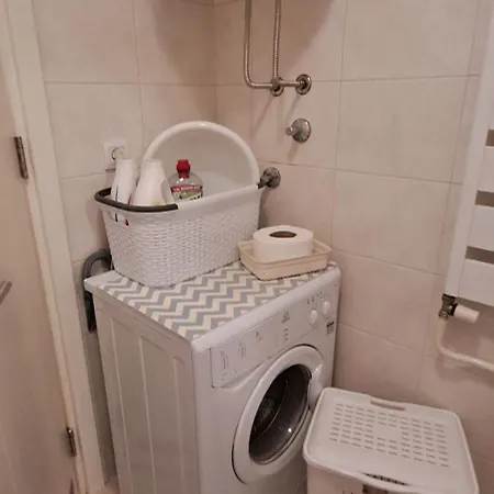 Manhattan Jorgovan Belvil *