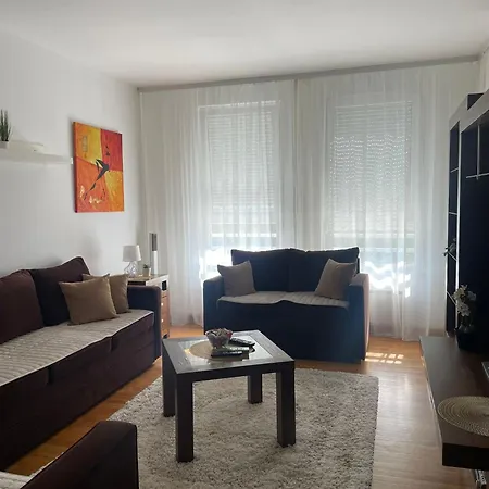 Manhattan Jorgovan Belvil Daire